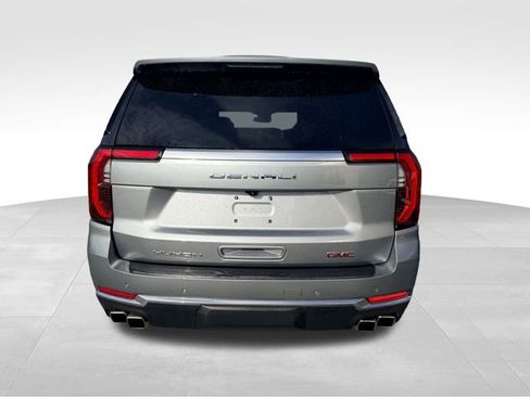 Certified 2025 GMC Yukon Denali image 6