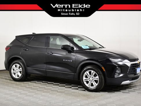 Used 2021 Chevrolet Blazer LT FWD image 1
