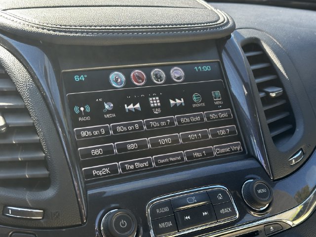 Used 2018 Chevrolet Impala LT w/ Sunroof and Spoiler Package FWD image 21