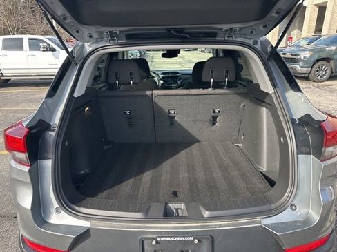 Used 2023 Chevrolet TrailBlazer LT w/ Convenience Package image 27