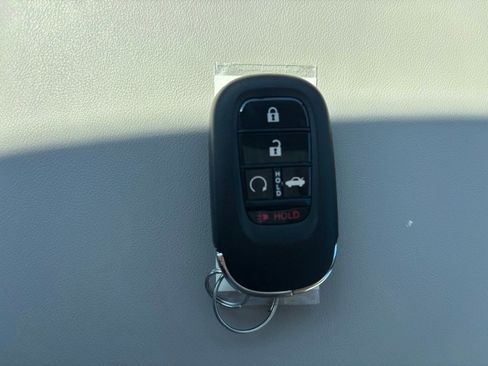 New 2025 Honda Accord SE image 30