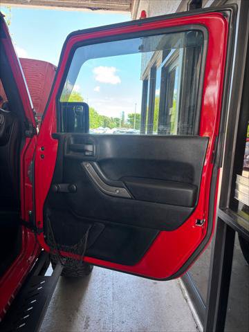 Used 2014 Jeep Wrangler Sport AWD/4WD image 17