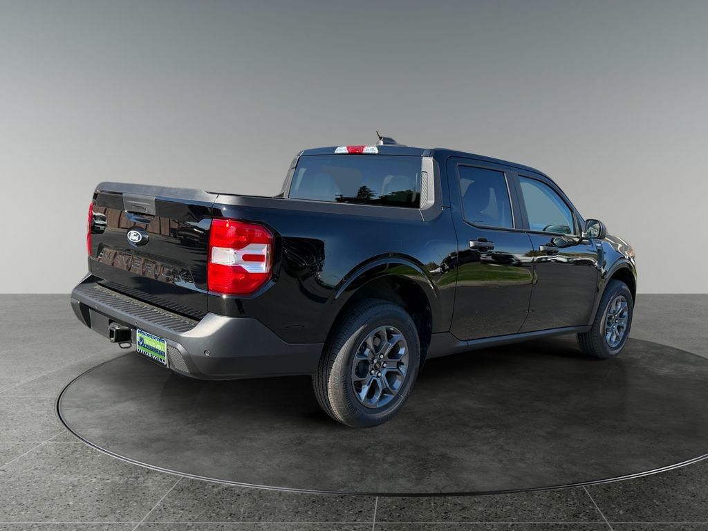 Used 2025 Ford Maverick XLT w/ 4K Tow Package AWD/4WD image 9