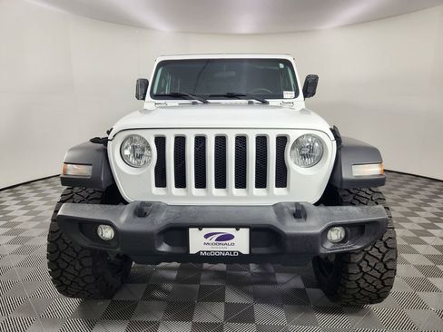 Used 2018 Jeep Wrangler Unlimited Sport image 7