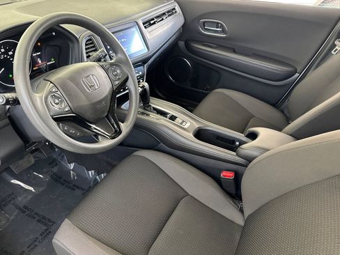 Used 2022 Honda HR-V EX image 4