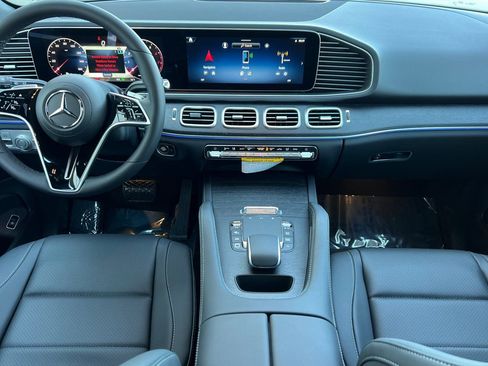 New 2026 Mercedes-Benz GLE 350 4MATIC image 3