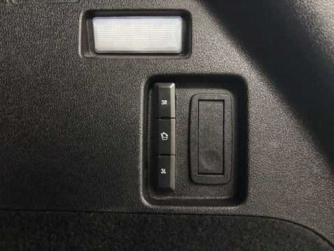 Used 2020 Lincoln Aviator Reserve RWD image 39
