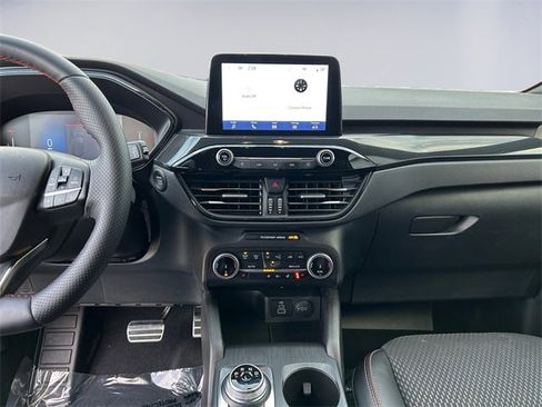 Used 2024 Ford Escape ST-Line Select image 11