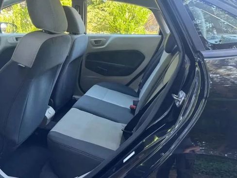 Used 2013 Ford Fiesta S w/ Convenience Pkg image 10