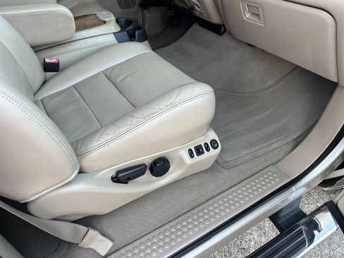 Used 2005 Ford Excursion Limited image 47