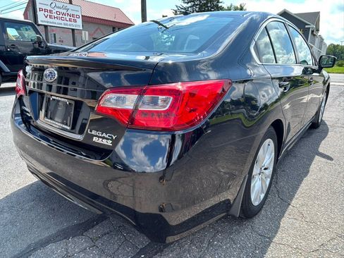 Used 2015 Subaru Legacy 2.5i Premium w/ Moonroof Package AWD/4WD image 5