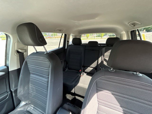 Used 2023 Volkswagen Tiguan S AWD/4WD image 11