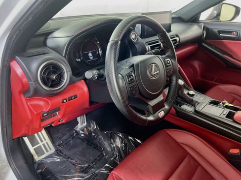 Used 2021 Lexus IS 350 F Sport w/ Dynamic Handling Package AWD/4WD image 9