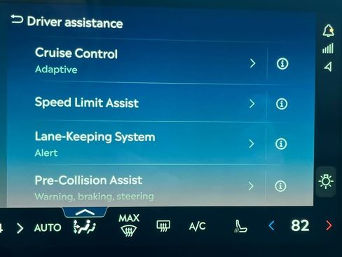 New 2026 Lincoln Navigator L Reserve AWD/4WD image 8
