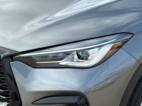 Used 2025 INFINITI QX50 Sport AWD/4WD image 4