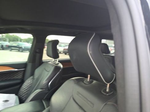 Used 2024 Jeep Grand Cherokee L Summit AWD/4WD image 8