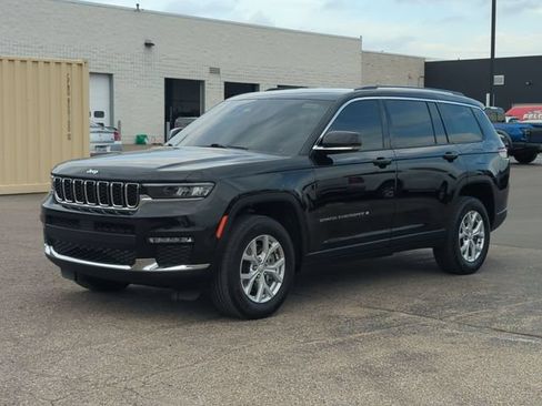 Used 2024 Jeep Grand Cherokee L Limited AWD/4WD image 7