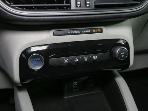 Used 2024 Ford Escape Active w/ Tech Pack #1 AWD/4WD image 29