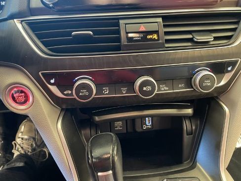 Used 2020 Honda Accord EX-L image 28