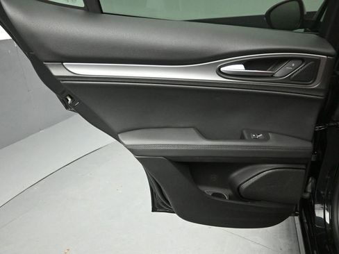 New 2025 Alfa Romeo Stelvio Sprint w/ Veloce Package image 25