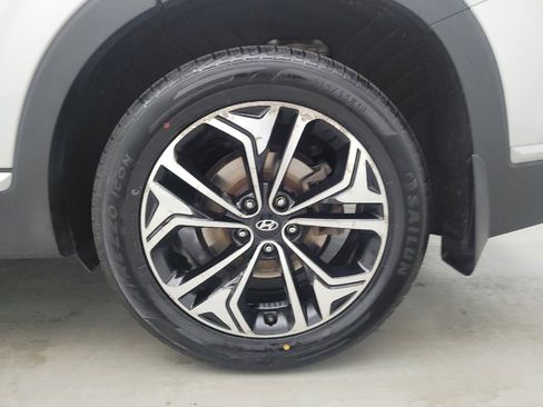 Used 2019 Hyundai Santa Fe AWD image 31