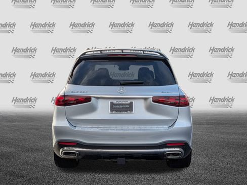 Certified 2026 Mercedes-Benz GLS 580 580 4MATIC image 9
