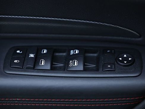 Used 2024 Dodge Durango GT image 16