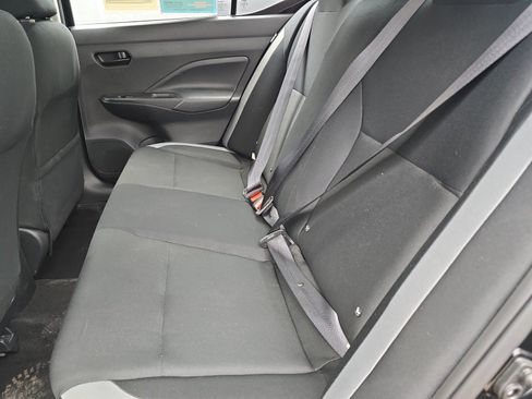 Used 2025 Nissan Versa S w/ Trunk Package FWD image 15