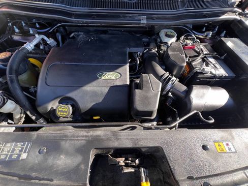 Used 2015 Ford Explorer XLT w/ Equipment Group 201A image 19