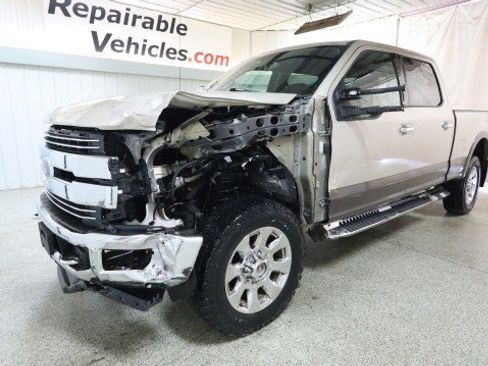 Used 2017 Ford F250 Lariat w/ Chrome Package AWD/4WD image 2