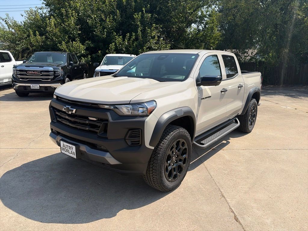 New 2026 Chevrolet Colorado Trail Boss AWD/4WD image 2