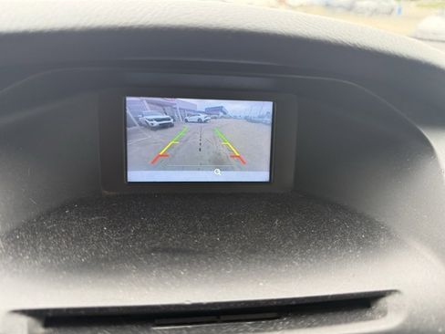 Used 2016 Ford Focus SE w/ SE Power Seat Package image 12