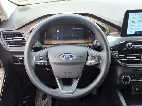 Used 2025 Ford Escape Active AWD/4WD image 15