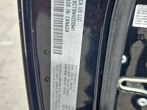 Used 2022 Dodge Charger R/T w/ Blacktop Package image 24