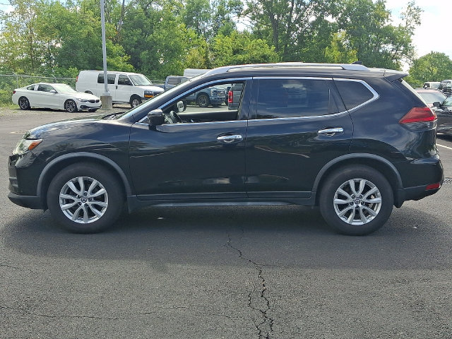 Used 2018 Nissan Rogue SV AWD/4WD image 7