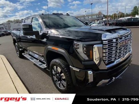 New 2026 GMC Sierra 2500 Denali w/ Denali Reserve Package image 2