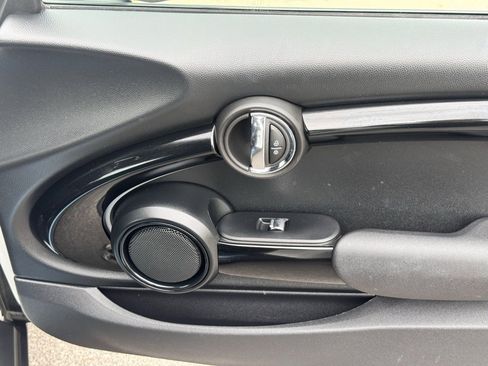 Used 2024 MINI Cooper S image 27