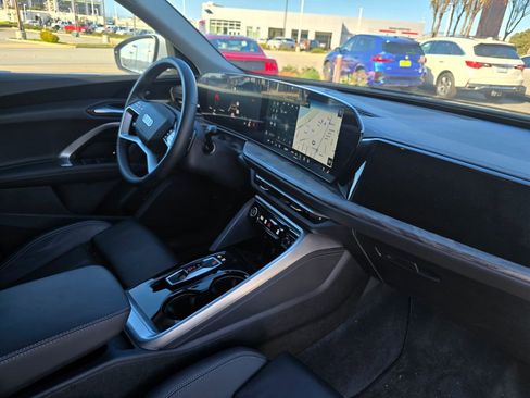 Certified 2025 Audi Q5 Premium Plus w/ Premium Plus image 13