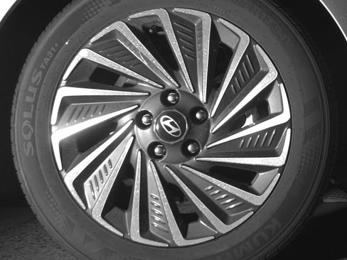 Used 2025 Hyundai Sonata SEL FWD image 13