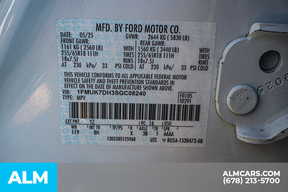 Used 2025 Ford Explorer Active RWD image 61