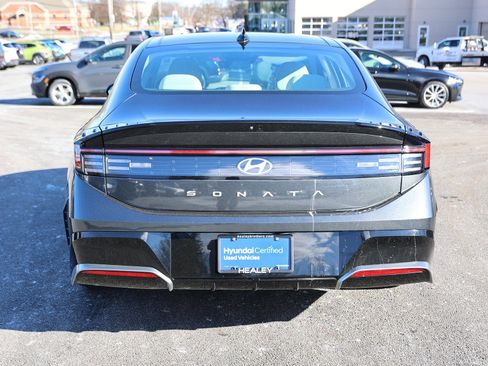 Used 2024 Hyundai Sonata SEL w/ Convenience Package image 6