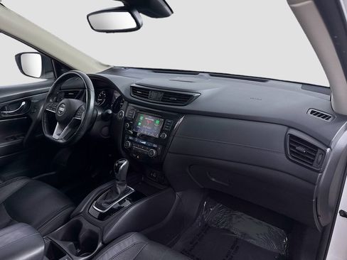 Used 2018 Nissan Rogue SL w/ Premium Package AWD/4WD image 38