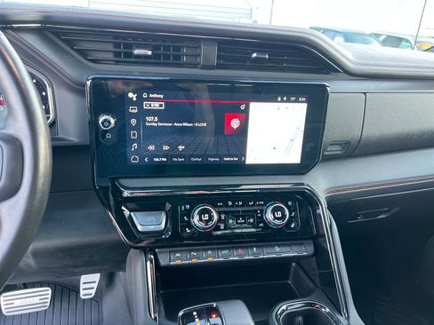 Certified 2023 GMC Sierra 1500 AT4 w/ AT4 Premium Package image 20