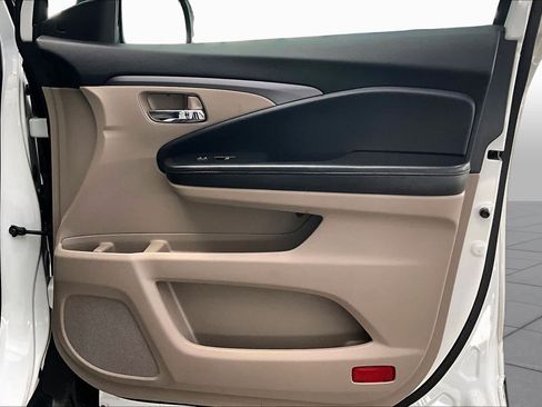 Used 2020 Honda Pilot EX-L image 23