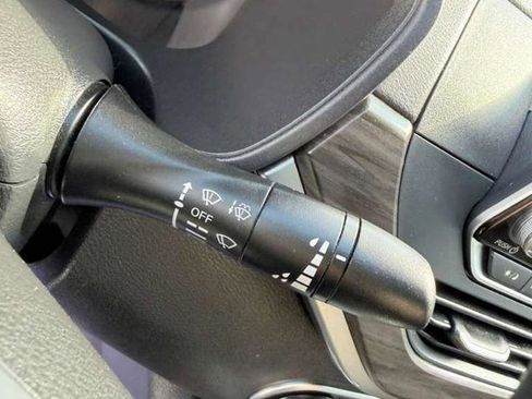 Used 2025 Nissan Altima 2.5 SV image 21