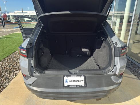 Used 2021 Volkswagen ID.4 Pro w/ ID.4 Protection Package image 15