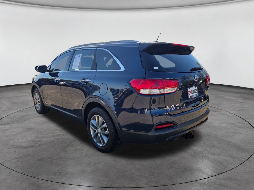 Used 2016 Kia Sorento LX AWD/4WD image 5