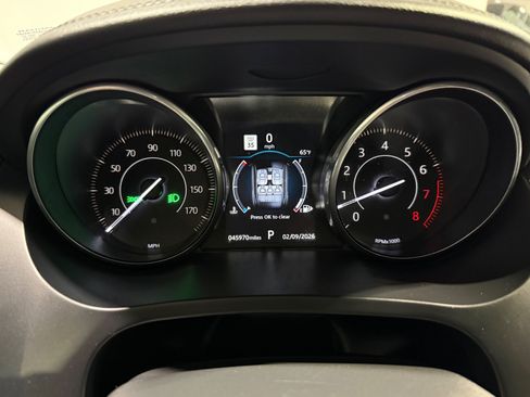 Used 2018 Jaguar E-PACE S image 25