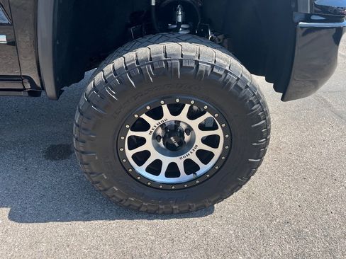 Used 2018 GMC Sierra 1500 SLT AWD/4WD image 44