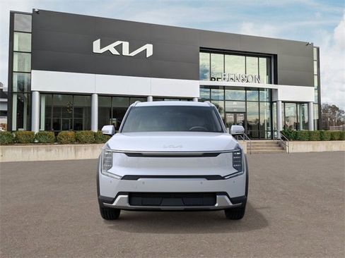 New 2026 Kia EV9 Wind image 3